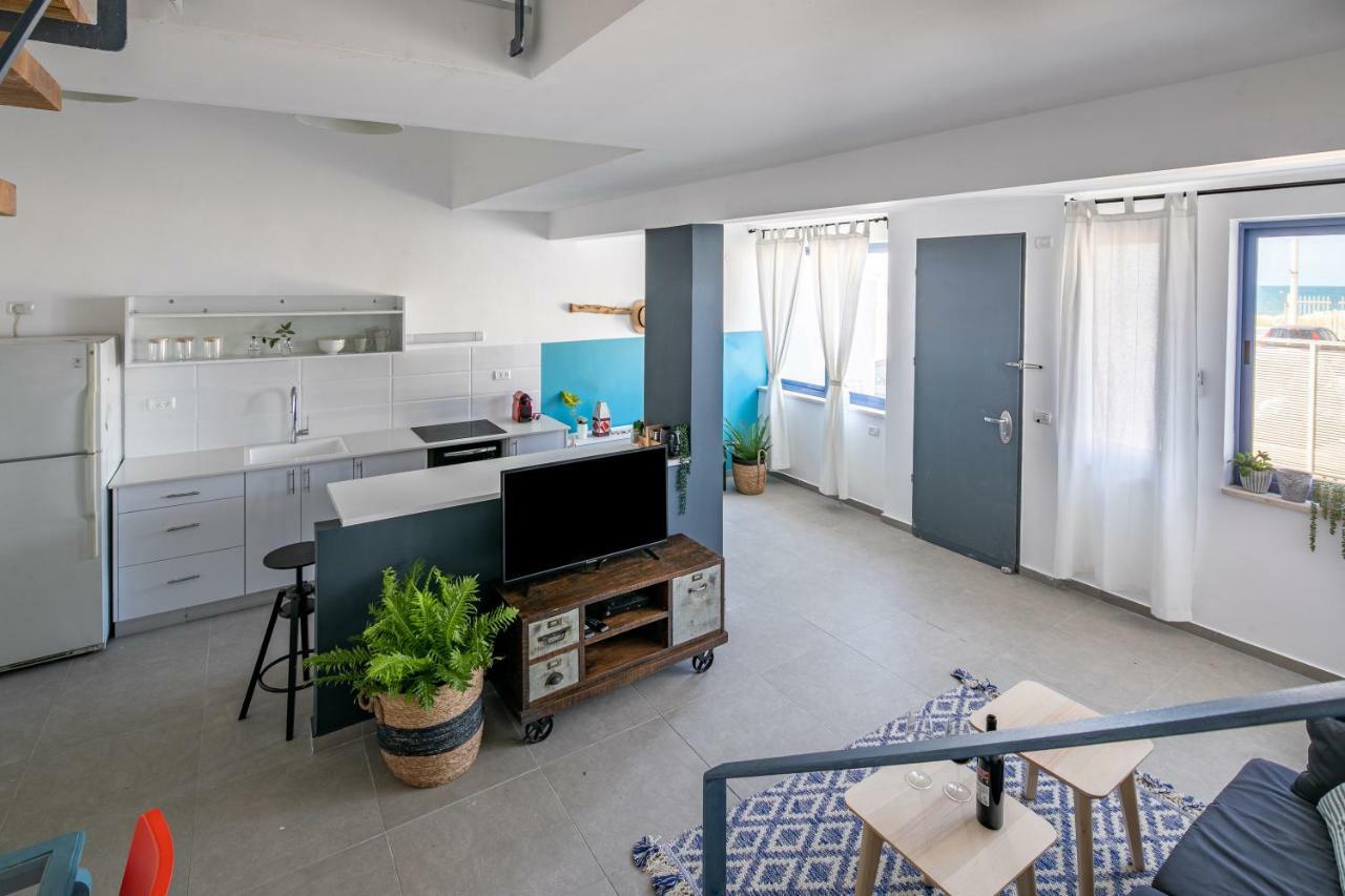 Port City Haifa - Bat Galim Oceanfront Luxury Exterior photo